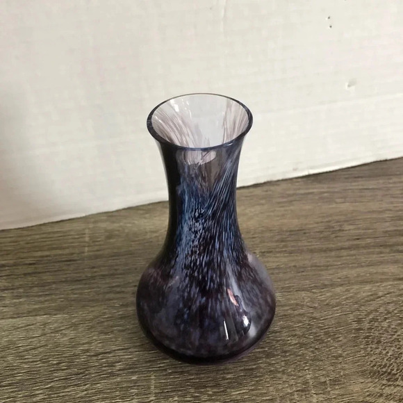 Vintage Caithness  Scotland Glass Vase - Picture 4 of 7